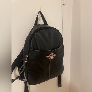Black Tommy Hilfiger bag